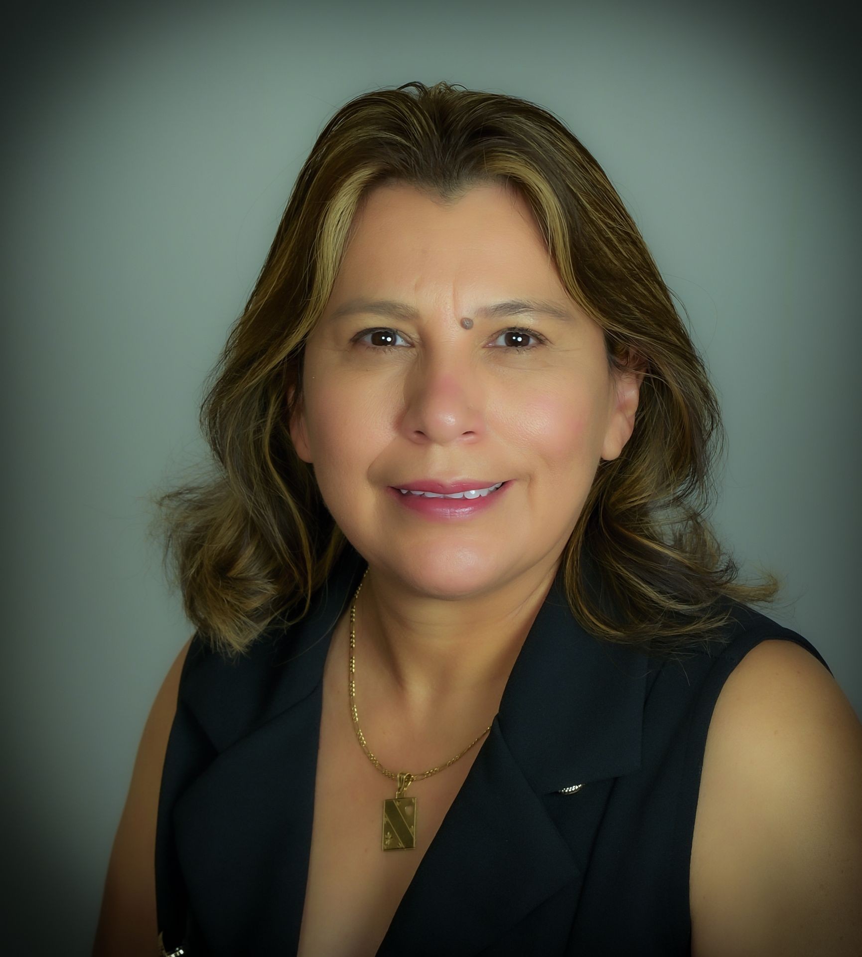 Silvia Roman | Sales Specialist